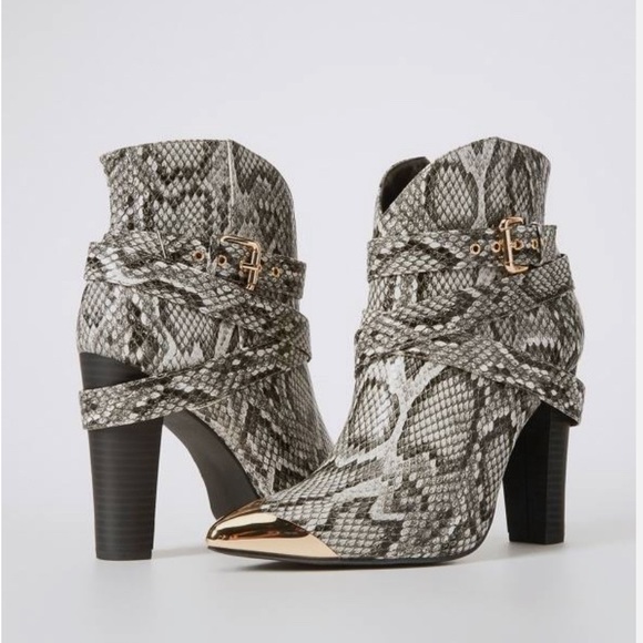 •Stevie• Snake Print Gold Cap Toe Ankle Bootie - Picture 2 of 5